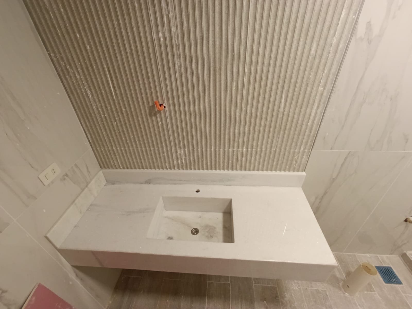 Baño con superficie premium 4
